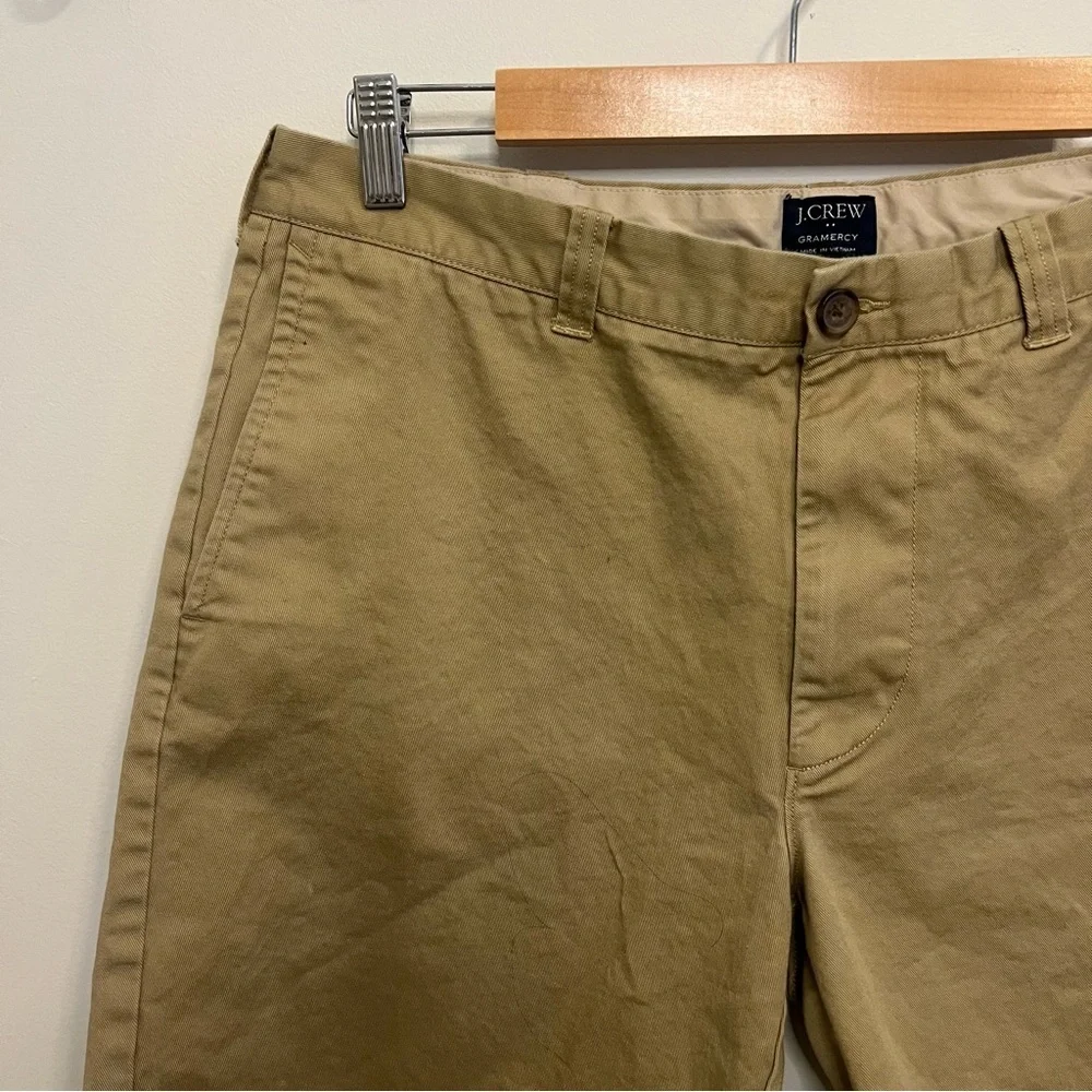 J. Crew Men's Khaki Flat Front Shorts Classic Casual Work Business